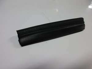 Joint de coffre ultra léger (L.3.90) - 82.00 HT