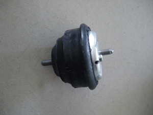 Silentblocs moteur Origine 2 x 100.67 = 201.34 HT